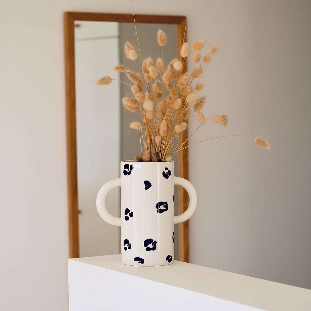 Vase_leopard_4_78e3d55f-3453-4d95-8fff-620f69d19f9e.jpg